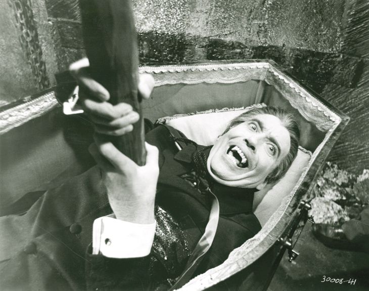 dracula_christopher_lee
